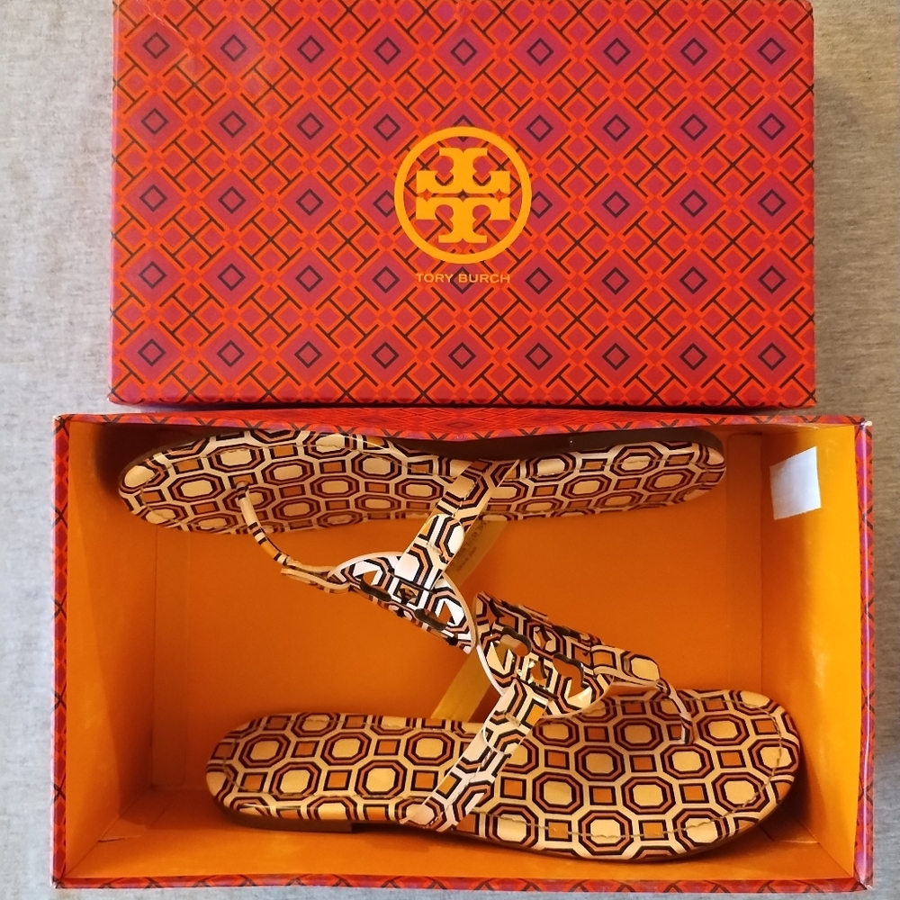 Tory Burch Miller Printed Patent Leather Sandals Ballet Pink Octagon Square Sz 8 - Picture 13 of 16